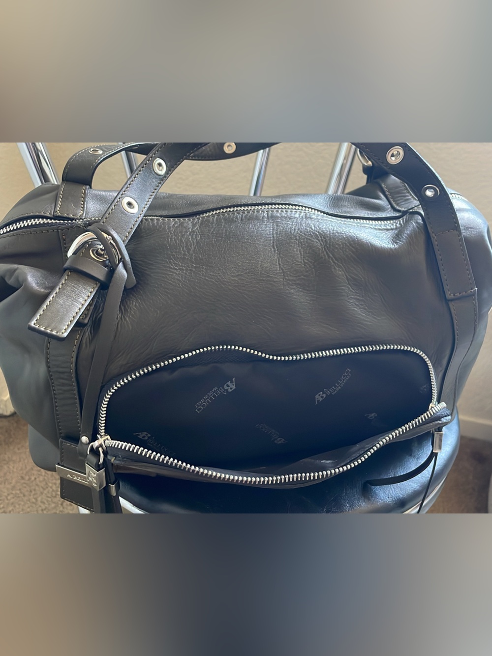 A. Bellucci- Dark Green Leather Bag with removable crossbody strap - Picture 8 of 10